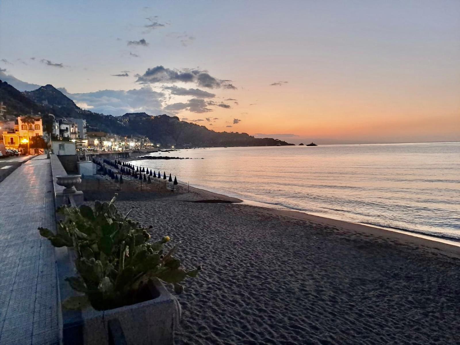 דירות גיארדיני נאקסוס Nausica17 Naxos Bay מראה חיצוני תמונה